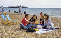 Teenagers Abroad Summer Camp in Brighton - Activities &amp; Excursions - Learn English - English Courses